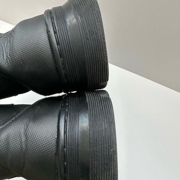 Dr. Martens Combs Tech Mens Sz US 10 Black Lace Up Buckle Combat Boots. - Picture 12 of 15